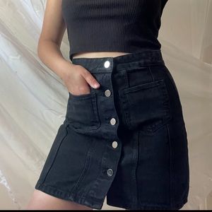 H&M black button up denim mini skirt